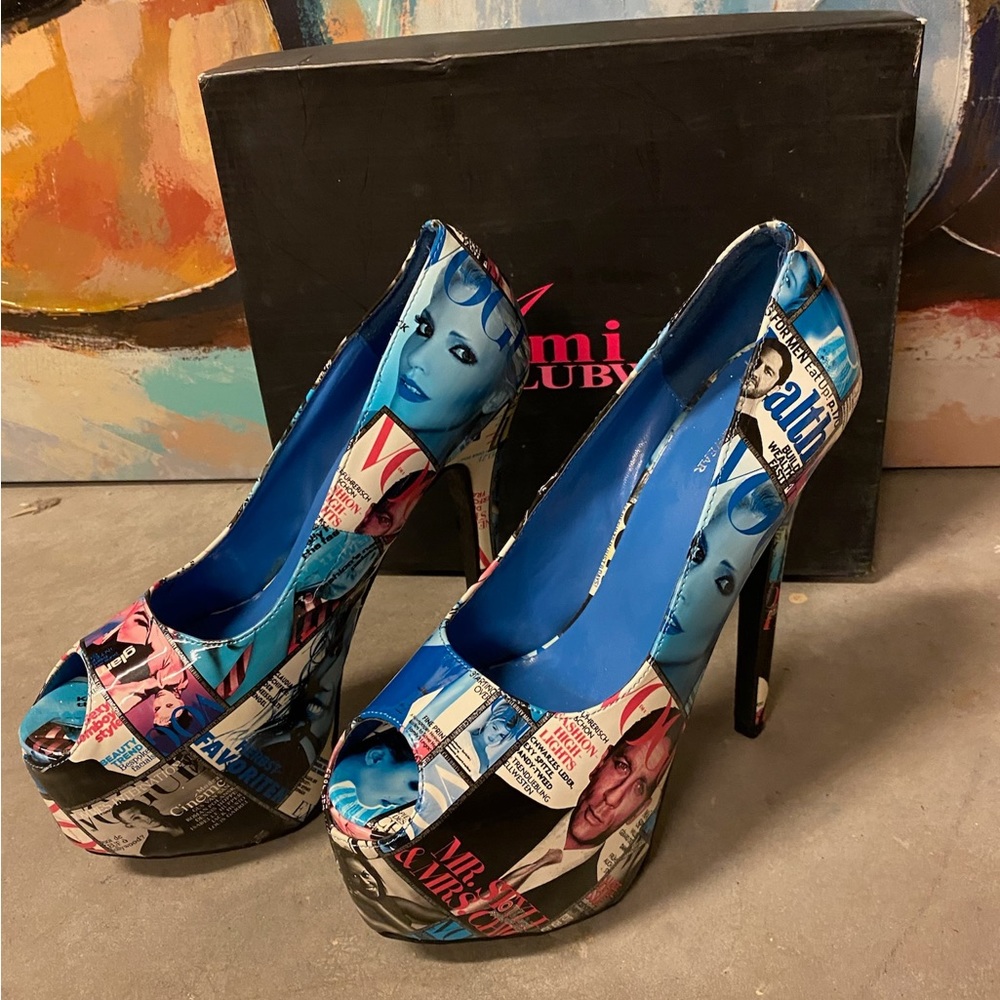 Ami Clubwear size 9 platform heels magazine print